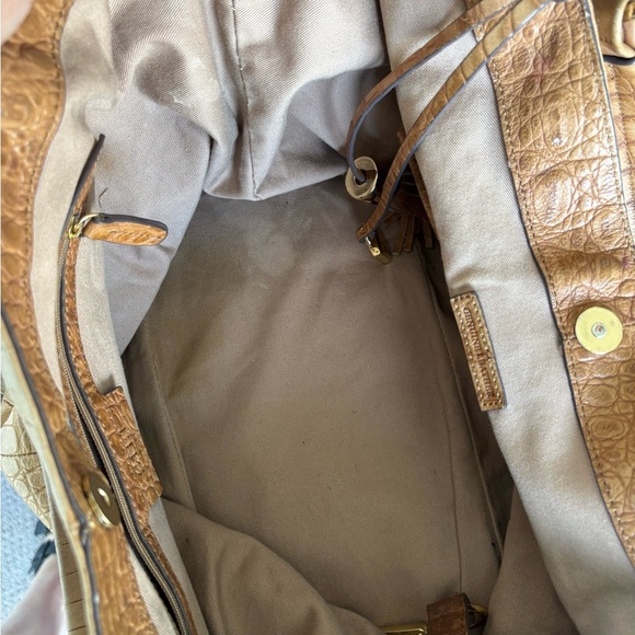 G.I.L.I. Tote Handbag Croc Embossed Tan Leather Tassel Large - Picture 9 of 16